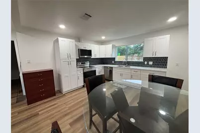 5718 Ricky Street, Houston, TX 77033 - Photo 7