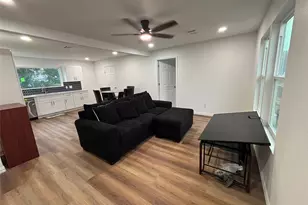 5718 Ricky St, Houston, TX 77033 - Photo 3