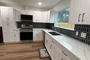 5718 Ricky St, Houston, TX 77033 - Photo 5