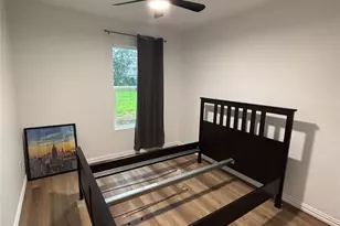 5718 Ricky St, Houston, TX 77033 - Photo 13