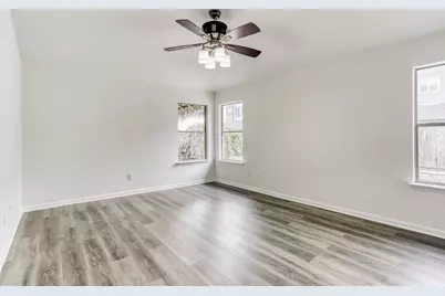 16919 Canyon Springs Lane, Friendswood, TX 77546 - Photo 25