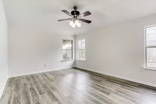 16919 Canyon Springs Ln, Friendswood, TX 77546 - Photo 25