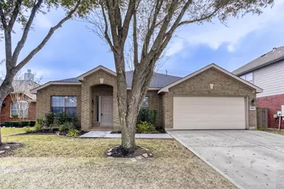 16919 Canyon Springs Lane, Friendswood, TX 77546 - Photo 3