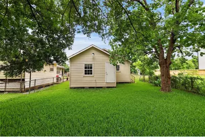 1315 E 33rd Street, Houston, TX 77022 - Photo 31