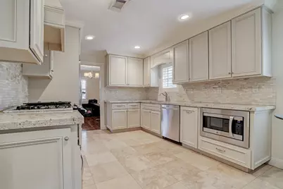 6906 Alderney Drive, Houston, TX 77055 - Photo 3