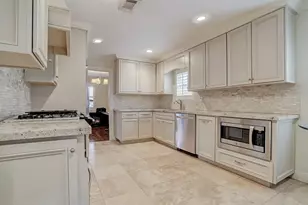 6906 Alderney Dr, Houston, TX 77055 - Photo 3