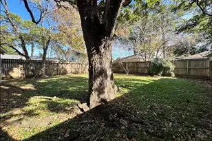 6906 Alderney Dr, Houston, TX 77055 - Photo 13