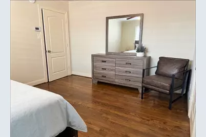 6906 Alderney Drive, Houston, TX 77055 - Photo 9