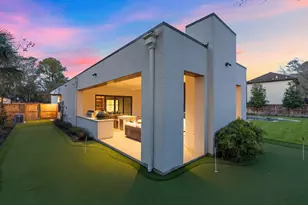 11719 Woodsage Dr, Houston, TX 77024 - Photo 43