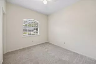 1201 Shadowlake Dr, Sealy, TX 77474 - Photo 7