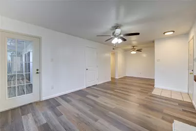 2110 Wilcrest Drive #140, Houston, TX 77042 - Photo 37