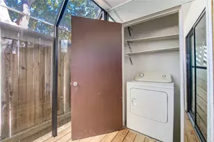 2110 Wilcrest Dr, Houston, TX 77042 - Photo 39