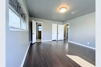 7715 Catalina Lane, Houston, TX 77075 - Photo 9