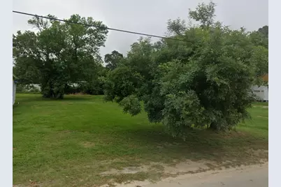 303 Palacios Street, El Campo, TX 77437 - Photo 1