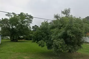 303 Palacios St, El Campo, TX 77437 - Photo 1