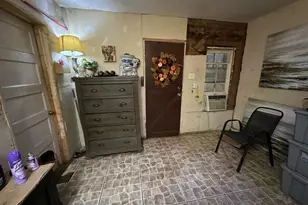 1818 San Carlos St, San Antonio, TX 78207 - Photo 3