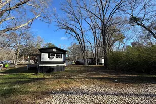 110 & 100 Barnard St, Livingston, TX 77351 - Photo 3