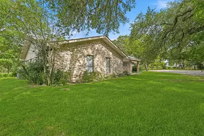 1736 County Road 182, Hallettsville, TX 77964 - Photo 23