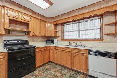 1736 County Road 182, Hallettsville, TX 77964 - Photo 9
