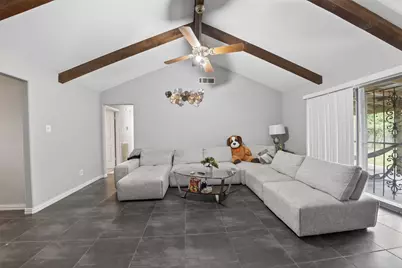 8029 Tareyton Lane, Houston, TX 77075 - Photo 5