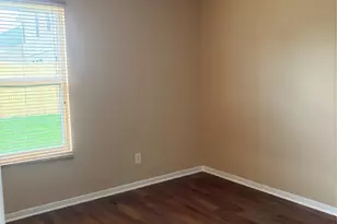 1906 Fleming Springs Ct, Humble, TX 77396 - Photo 5