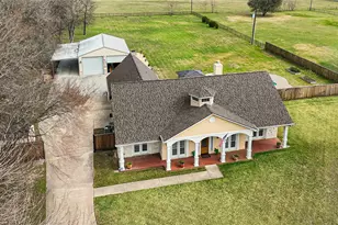 13514 J B K Memorial Dr, Willis, TX 77318 - Photo 3