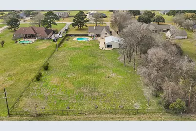 13514 Jbk Memorial Drive, Willis, TX 77318 - Photo 23