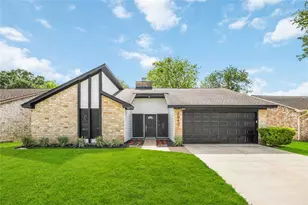 2543 Sage Brush Ln, Sugar Land, TX 77479 - Photo 1