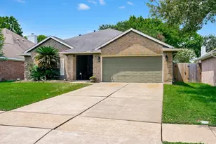 3034 Millers Oak Ln, Sugar Land, TX 77498 - Photo 1