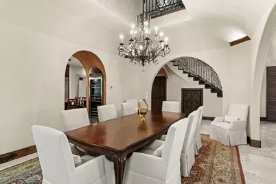 3751 Aberdeen Way, Houston, TX 77025 - Photo 9