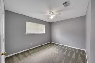 95 N Crossed Birch Pl, The Woodlands, TX 77381 - Photo 27