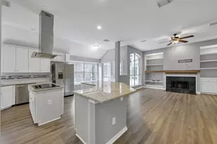 95 N Crossed Birch Pl, The Woodlands, TX 77381 - Photo 11