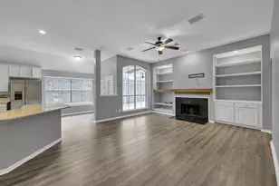 95 N Crossed Birch Pl, The Woodlands, TX 77381 - Photo 17
