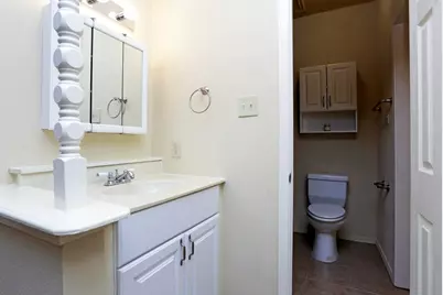 9009 Richmond Avenue #110, Houston, TX 77063 - Photo 11