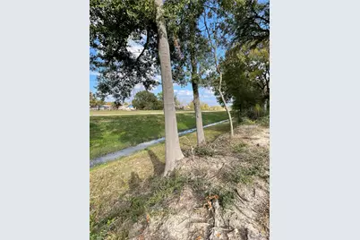 9722 Willow Street, Houston, TX 77088 - Photo 13