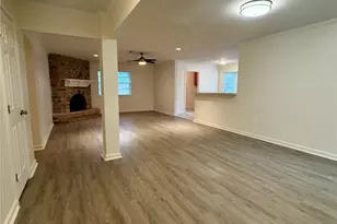 5422 Winding Way Dr, Houston, TX 77091 - Photo 3