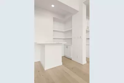 15739 Saffron Summer Street, Conroe, TX 77302 - Photo 9