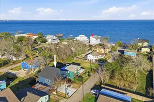 214 S Y St, La Porte, TX 77571 - Photo 13