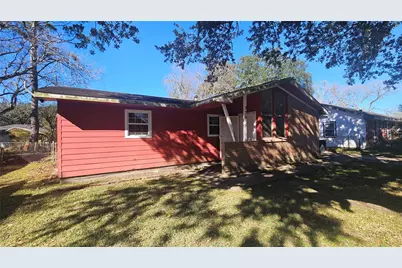 330 Cedar Drive, Hitchcock, TX 77563 - Photo 3