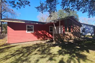 330 Cedar Dr, Hitchcock, TX 77563 - Photo 3