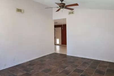 330 Cedar Drive, Hitchcock, TX 77563 - Photo 5