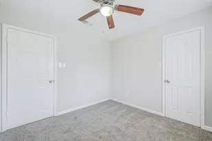 16938 Enchanted Cir E, Sugar Land, TX 77498 - Photo 15