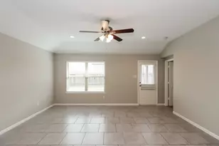 3003 Veeder Pass Ln, Katy, TX 77494 - Photo 3