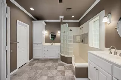 11956 White Oak Crossing, Conroe, TX 77385 - Photo 19