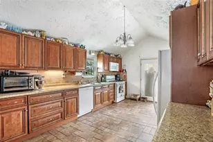 25734 Water Ridge Dr, Houston, TX 77336 - Photo 15