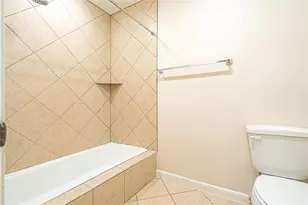 2306 Potomac Dr, Houston, TX 77057 - Photo 21