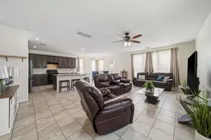 19826 Belissima Aurora Ln, Cypress, TX 77433 - Photo 5