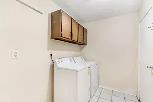 5902 Arncliffe Dr, Houston, TX 77088 - Photo 21