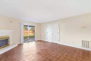 5902 Arncliffe Dr, Houston, TX 77088 - Photo 19