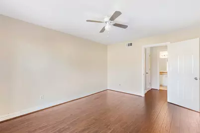 5902 Arncliffe Drive, Houston, TX 77088 - Photo 23